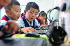 ”来自天津市滨海新区塘沽上海道小学的教师袁